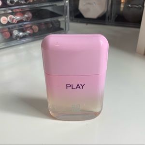 Givenchy Play